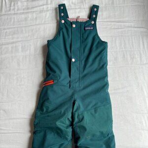 Patagonia Snow Pile snow bibs 3T - green & pink trim